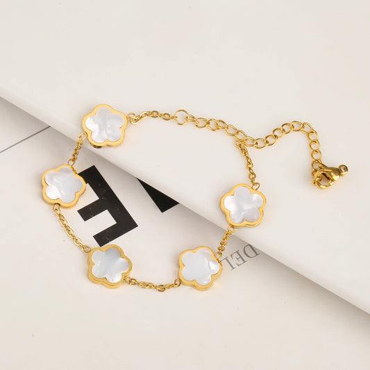 Noir Alloy "Clove" Bracelet