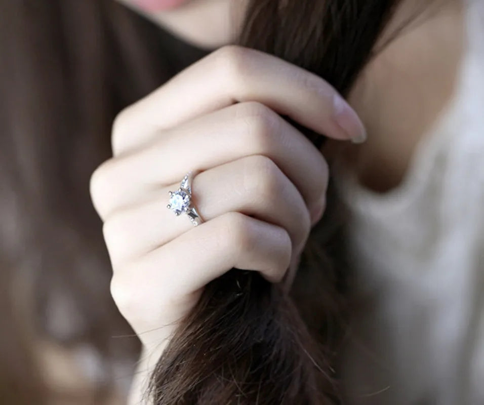 Noir Luxe “Elysian” Sterling Solitaire Ring – 7ct Brilliance
