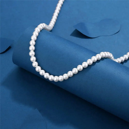 Noir Alloy Lustre Pearl Necklace
